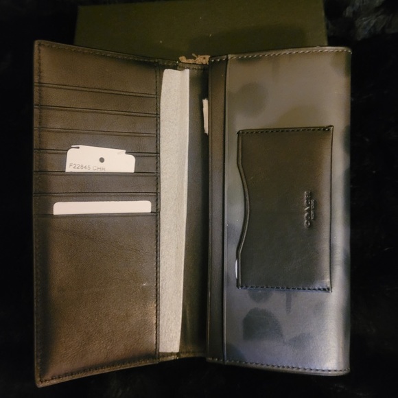 COACH/NWT/CHR - Picture 2 of 2